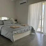 אורחן Quiet Place